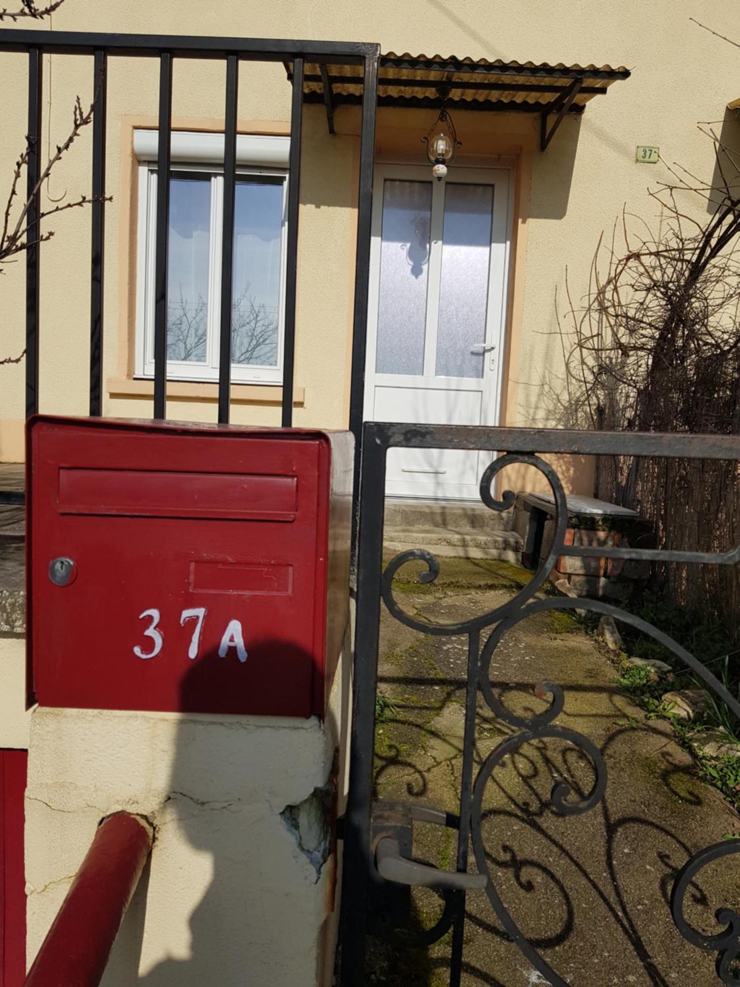 Appartement Rdc Avec Terrasse Epinac-les-Mines Екстер'єр фото